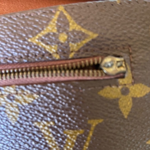 Louis Vuitton Rabat Clutch - Picture 8 of 13